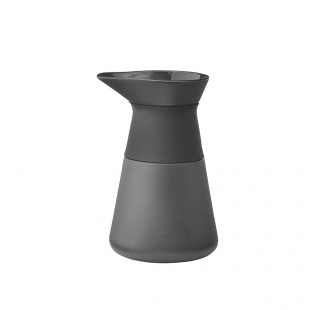 【Stelton】Theo 石茶道 奶罐（硯墨黑）(圖)